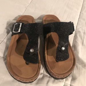 Girls Sandals. Size 2.